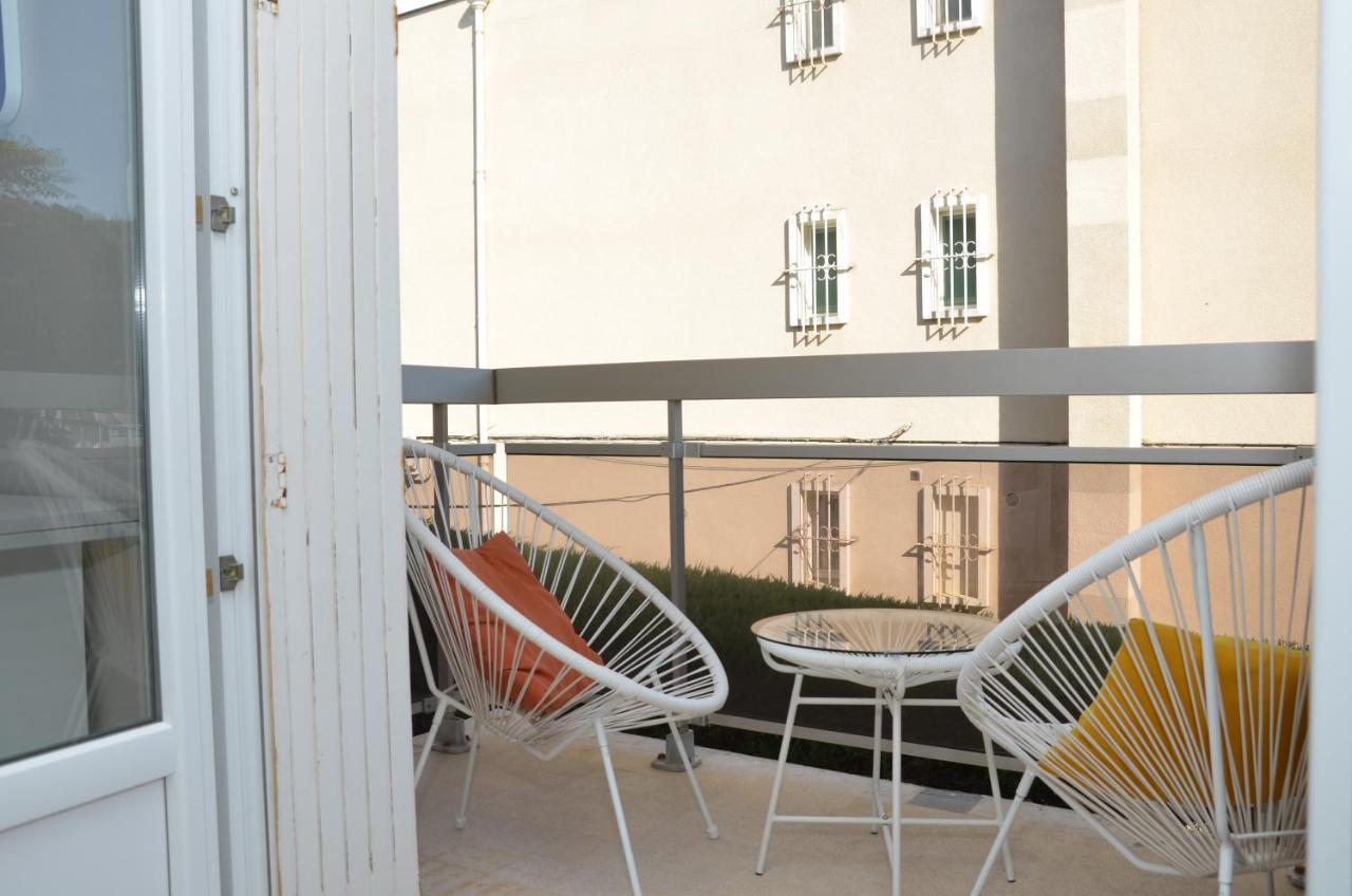 Les Pieds Dans L'Eau Apartment แซ็งต์-ซีร์-ซูร์-แมร์ ภายนอก รูปภาพ