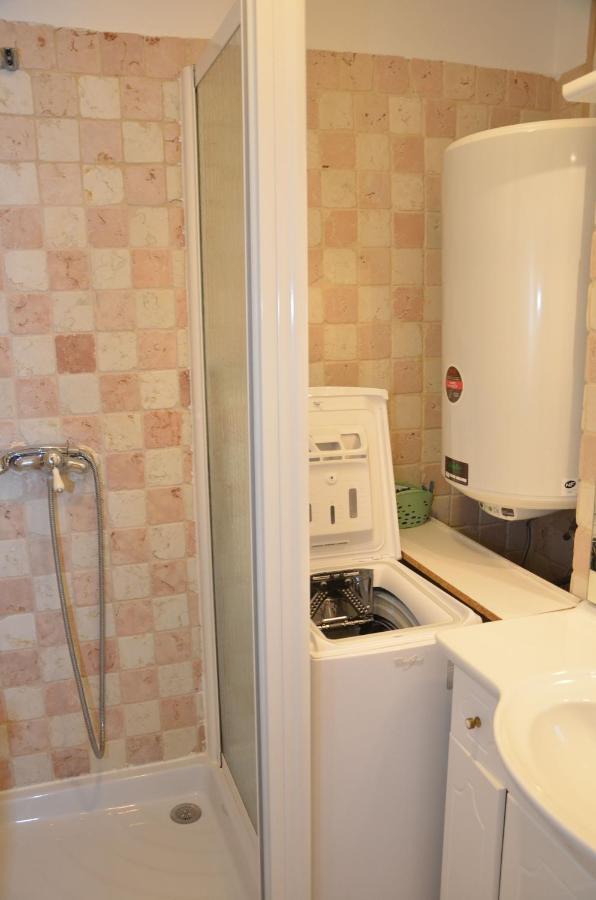 Les Pieds Dans L'Eau Apartment แซ็งต์-ซีร์-ซูร์-แมร์ ภายนอก รูปภาพ